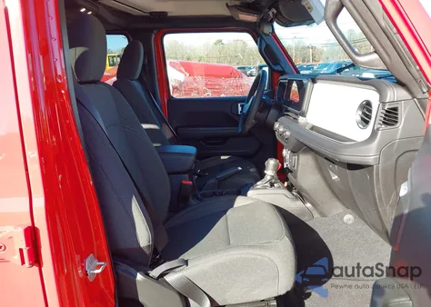 2025 Jeep Wrangler 4-Door Sahara 4X4 from USA, damaged, VIN 1C4PJXEN8SW528667